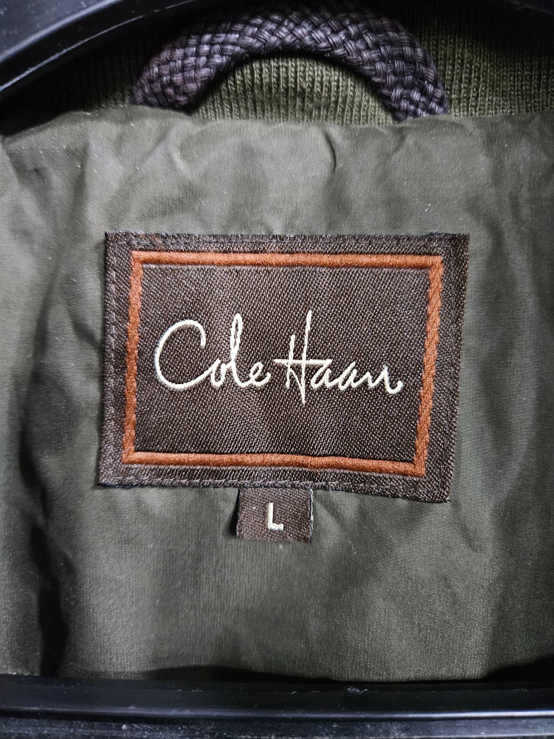 콜한 퀼팅 카키컬러 남성 105~110 패딩자켓  상품이미지3