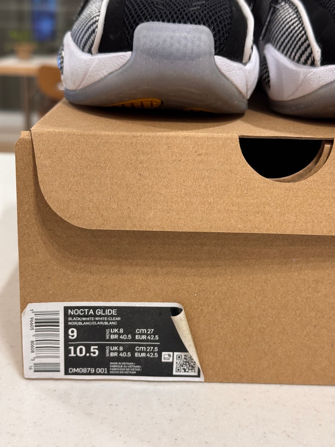 나이키 x 드레이크 녹타 글라이드 블랙 화이트 클리어 상품이미지2