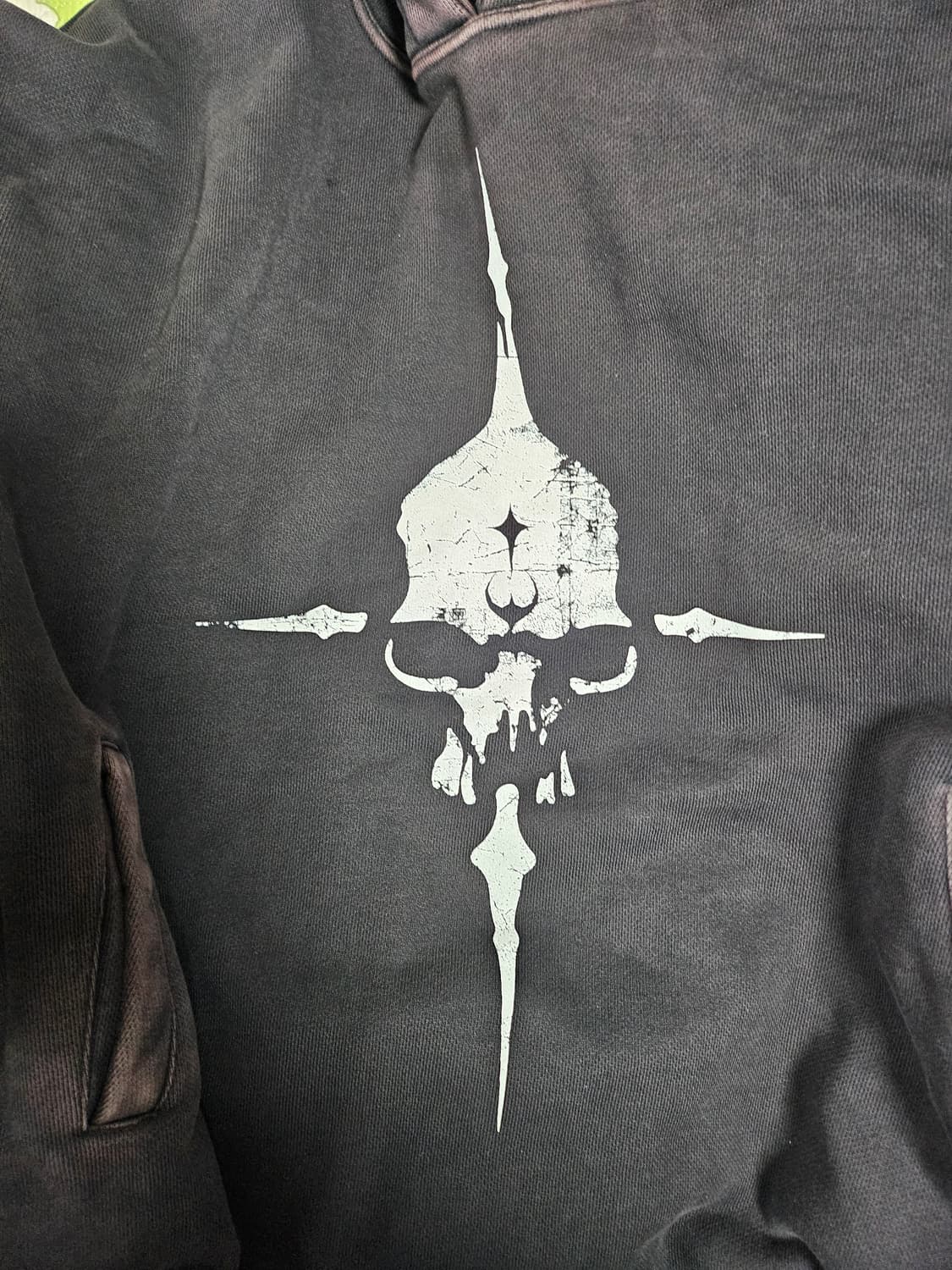 떠그클럽 피스 스터드 후드 팝니다 상품이미지4