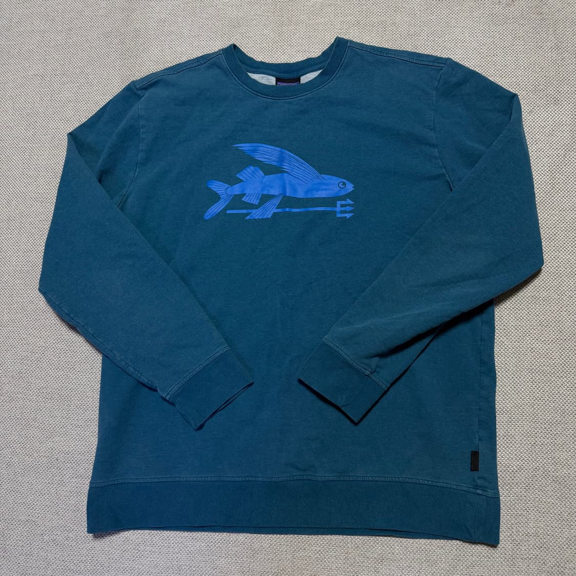 파타고니아 물고기 프린팅 맨투맨 상품이미지1