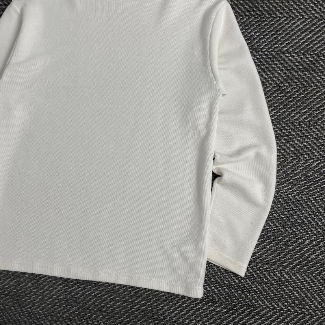 피앤콤마 머슬핏 미니멀 니트o 3475 상품이미지2