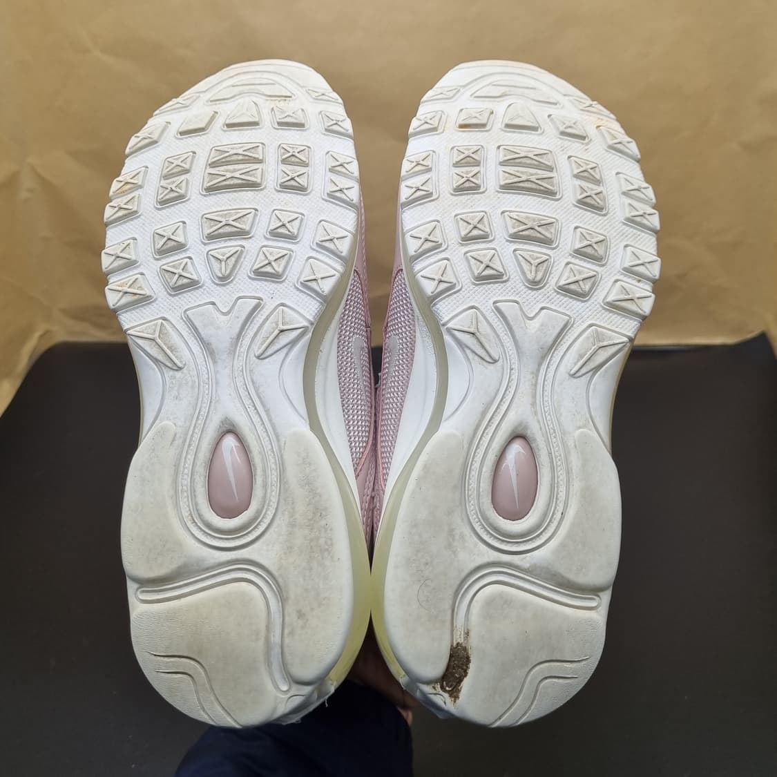 나이키 에어맥스 97 베얼리 로즈핑크230 상품이미지3