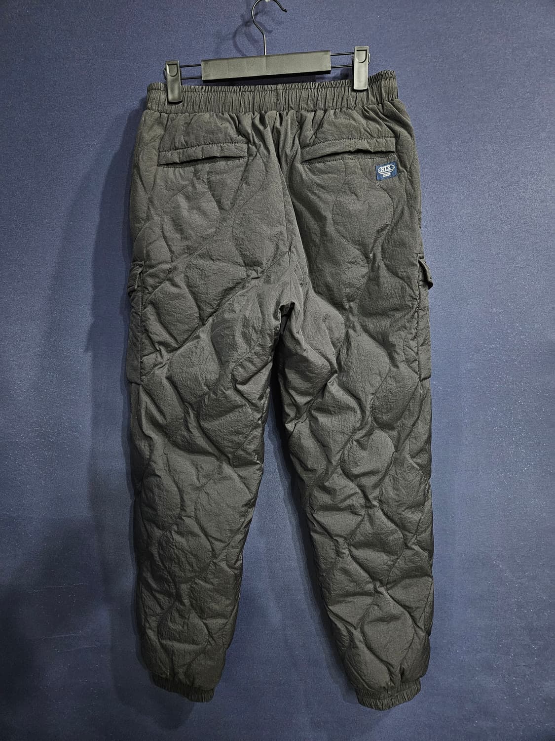 닉스 퀼팅 차콜 남성 허리 28~29 덕다운 패딩 카고 조거팬츠  상품이미지2