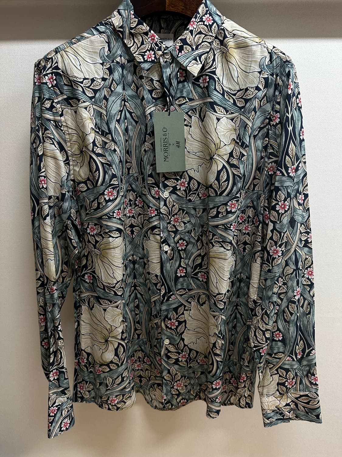 H&M × MORRIS & CO 콜라보 셔츠 105사이즈(새상품) 상품이미지1