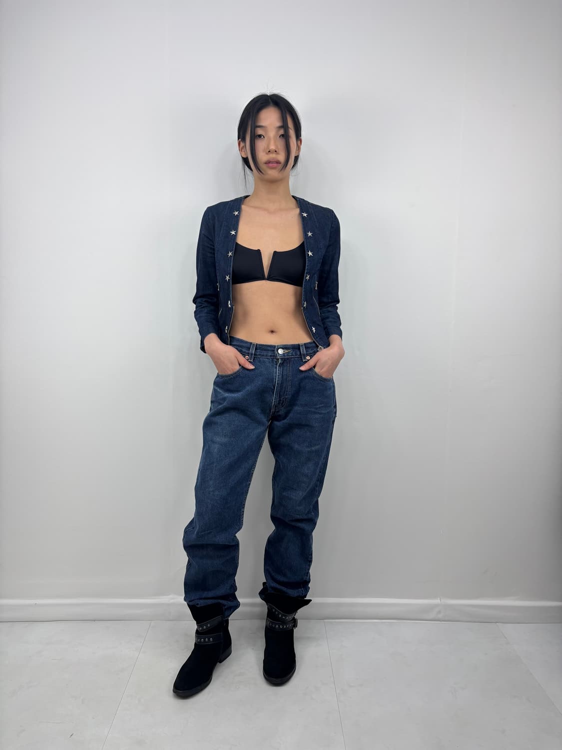 STAR STUDDED DENIM JACKET 상품이미지2