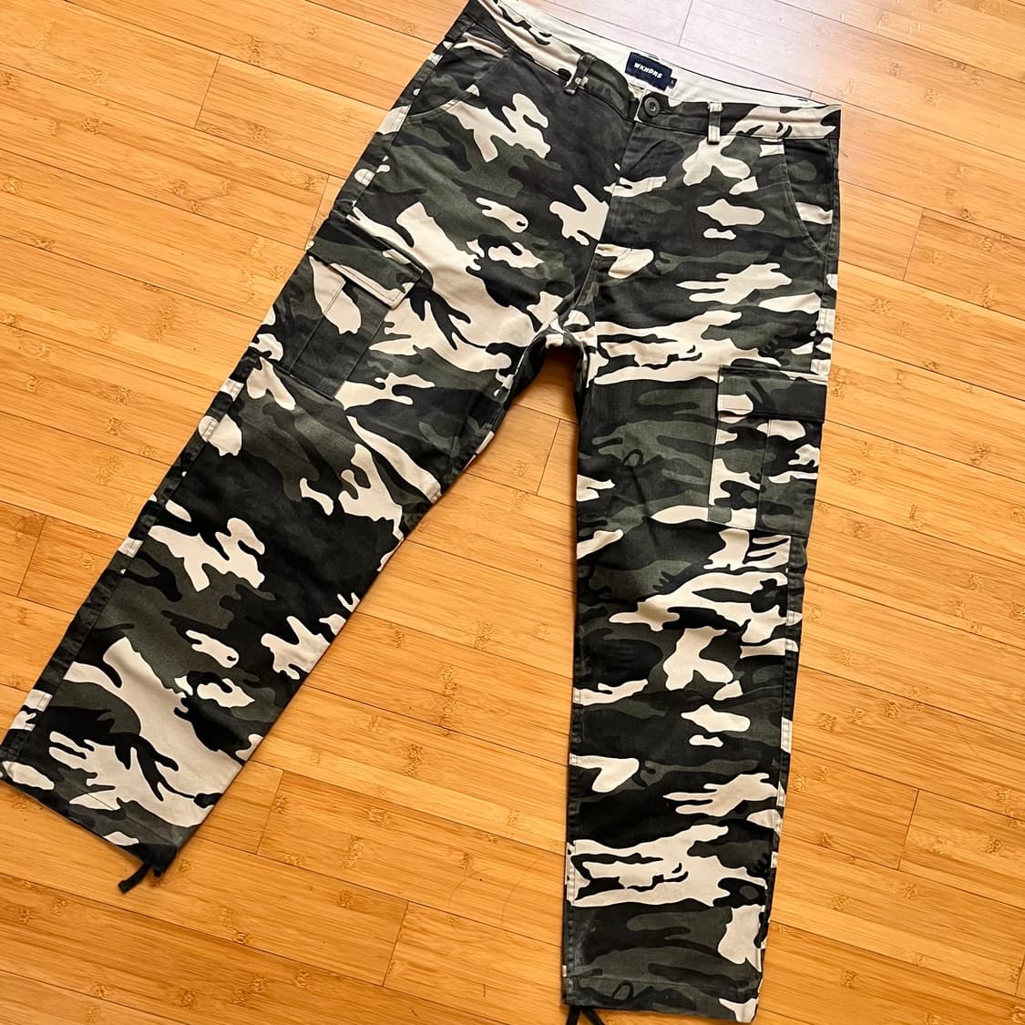 위캔더스 카모플라주 카고팬츠 SIZE L 상품이미지2
