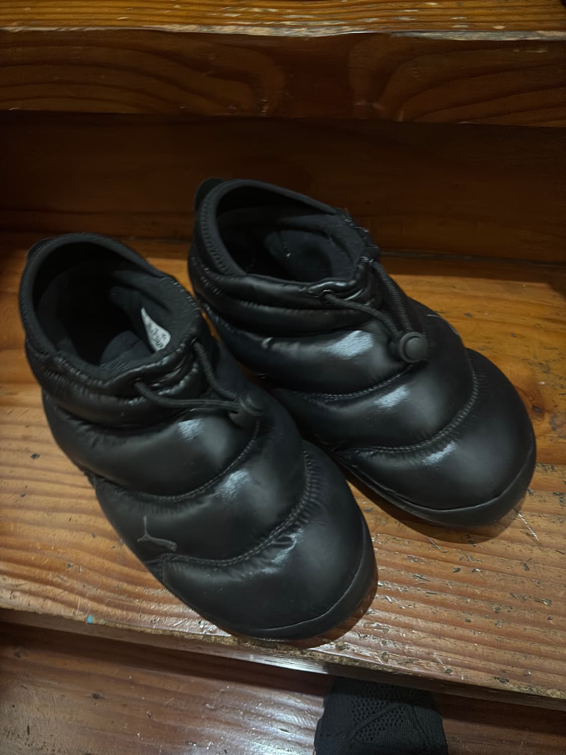 푸마 패딩 신발 상품이미지1