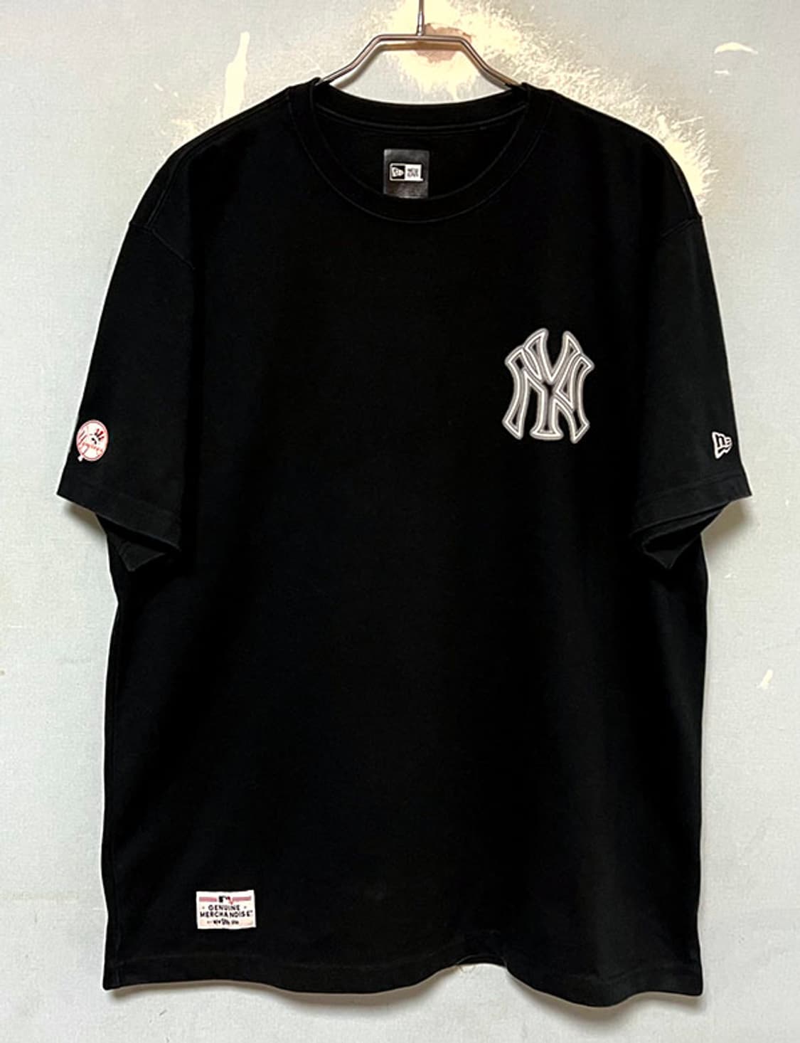 뉴에라 MLB 양키스 네온 티셔츠 남자 반팔티 블랙 캐주얼 XL 105 상품이미지1
