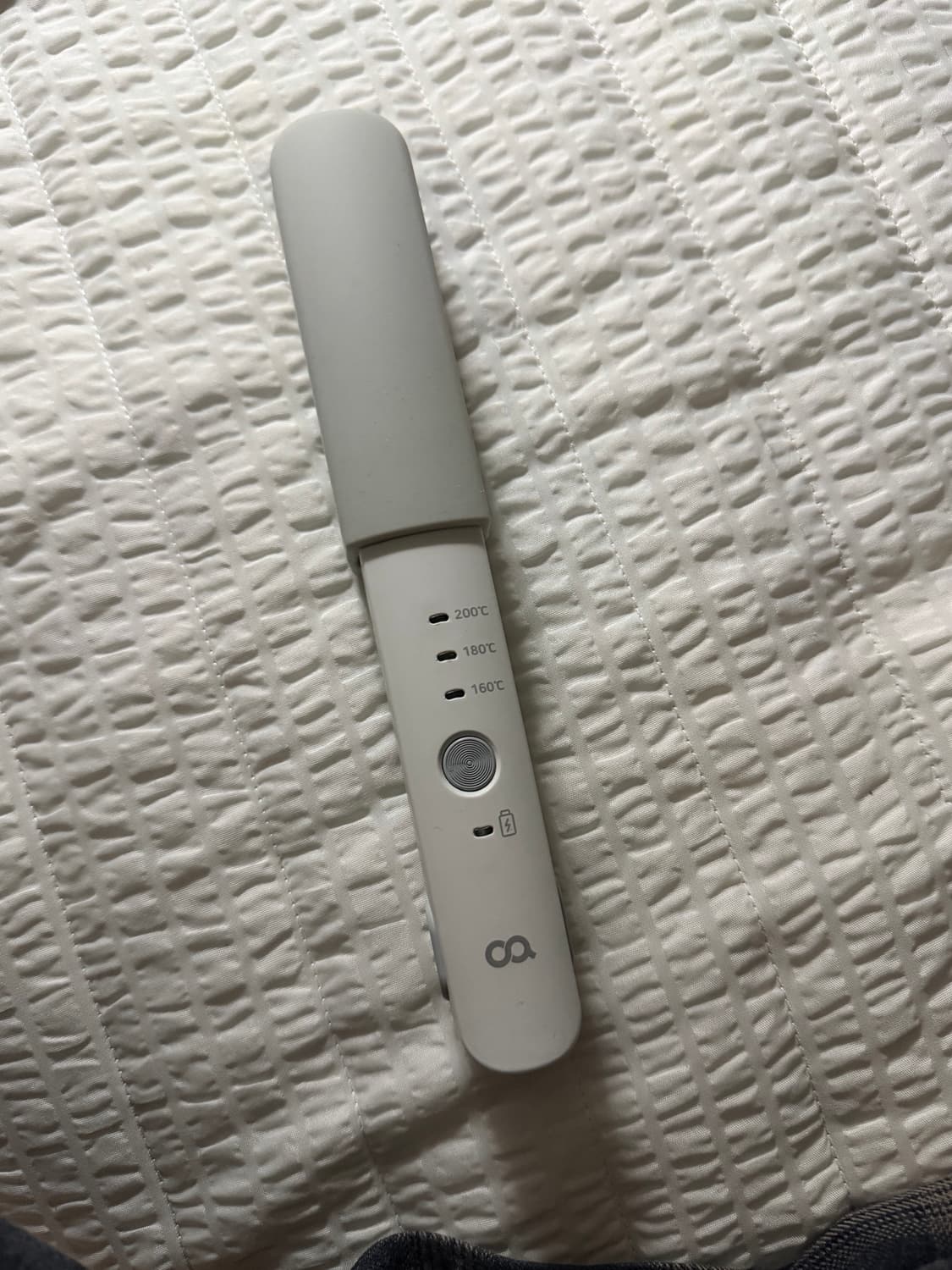 오아 무선 고데기 OSTR-004WH 화이트 색상 판매합니다 160도,  상품이미지1