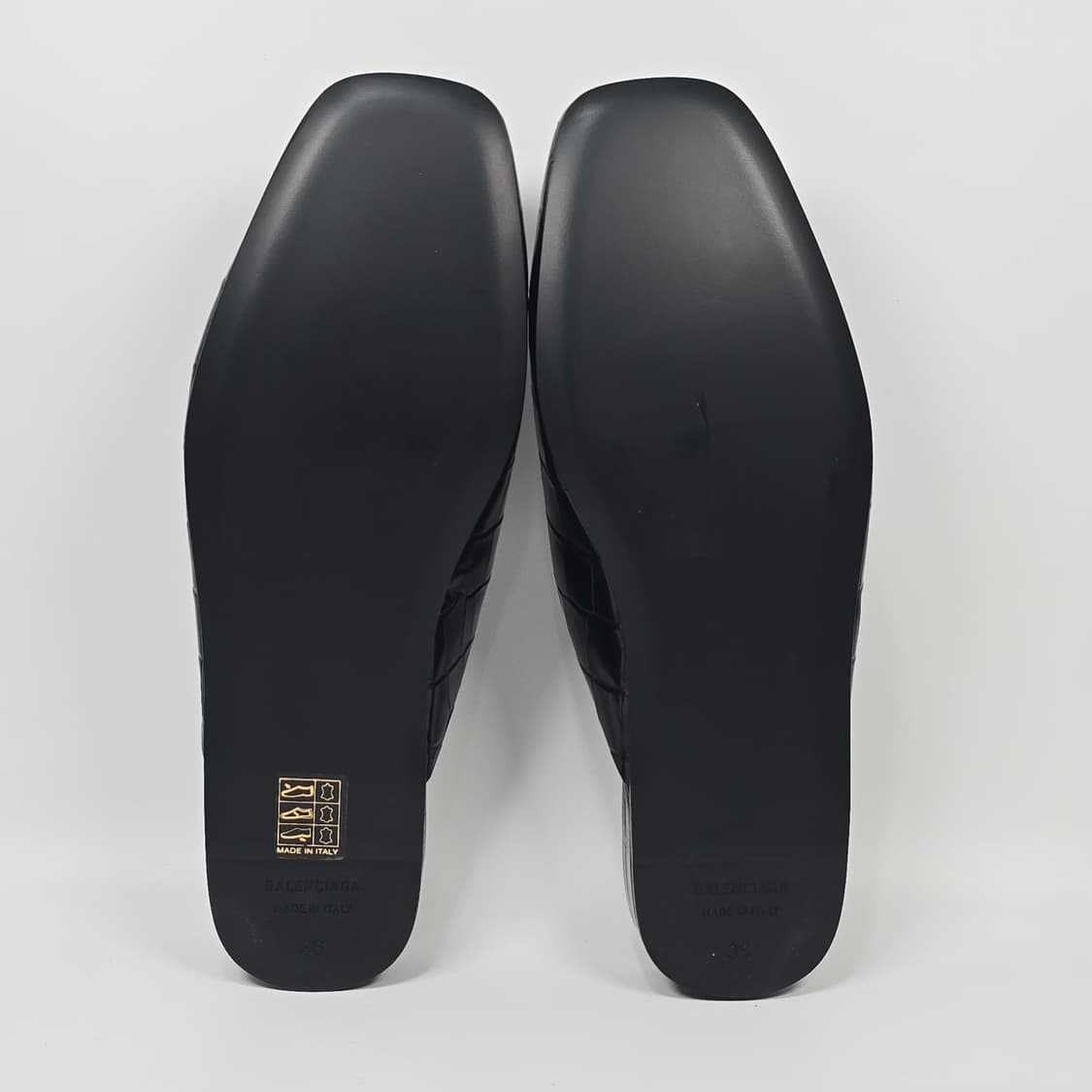 발렌시아가 코지 BB 크로커다일 뮬 ( 230 ) 상품이미지7