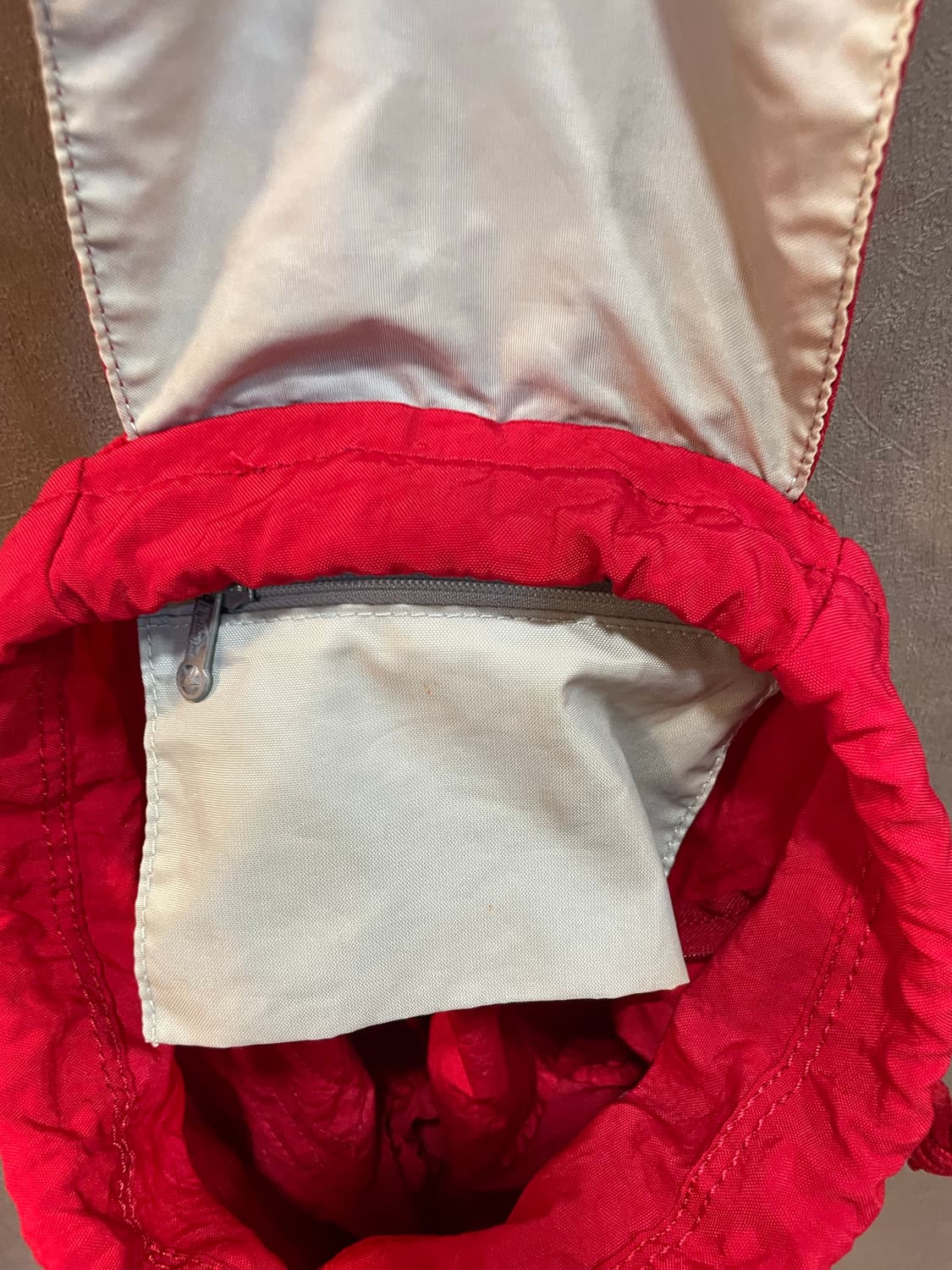 키플링 레드 복조리 백팩 가방 상품이미지4