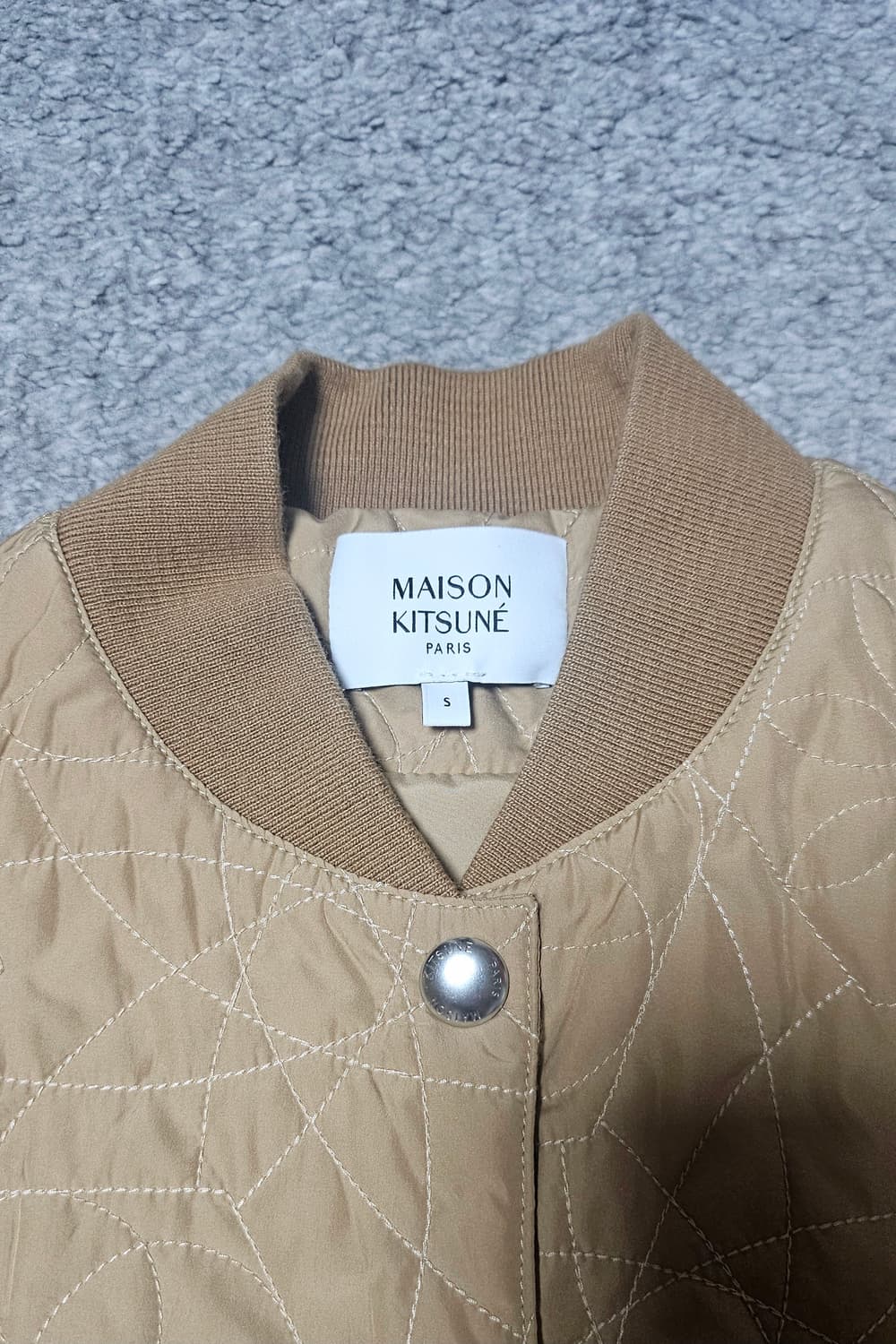 메종키츠네 퀼팅 봄버 자켓 베이지 상품이미지2
