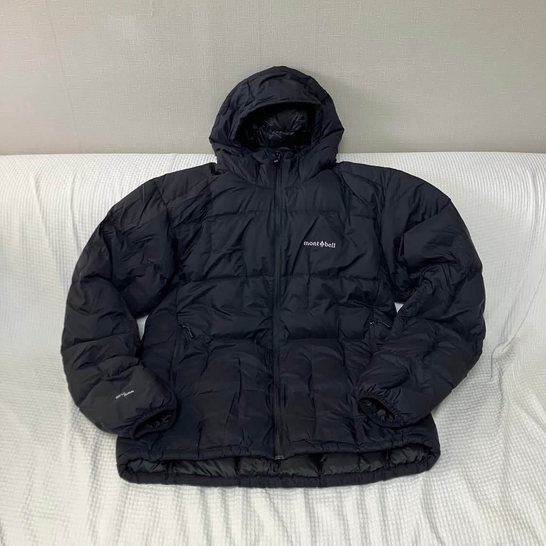 블랙) 몽벨 800 재팬 네이지 다운파카 경량 패딩 XL 상품이미지3