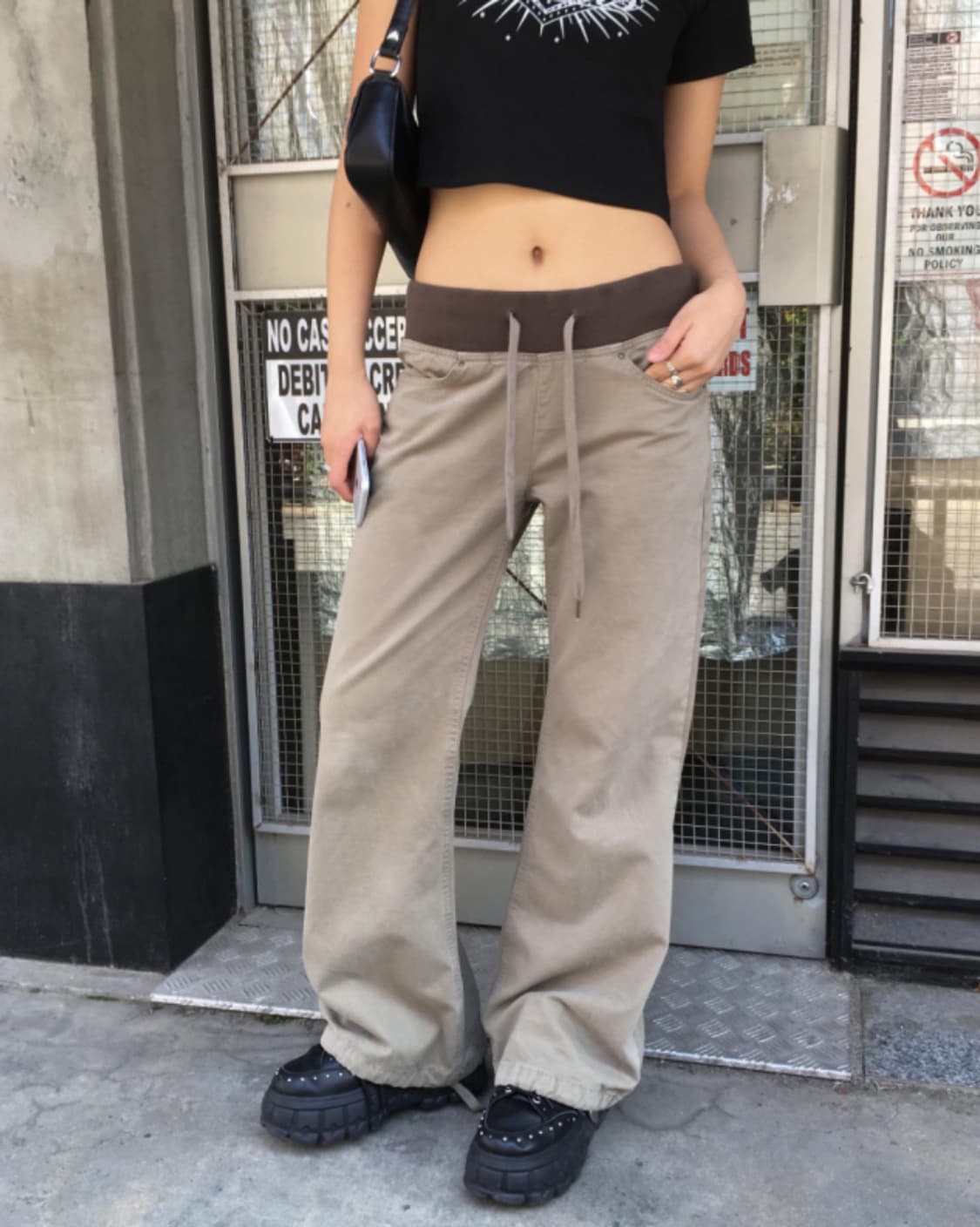 ootj 로우라이즈 부츠컷 Khaki low boots cut pants 상품이미지1