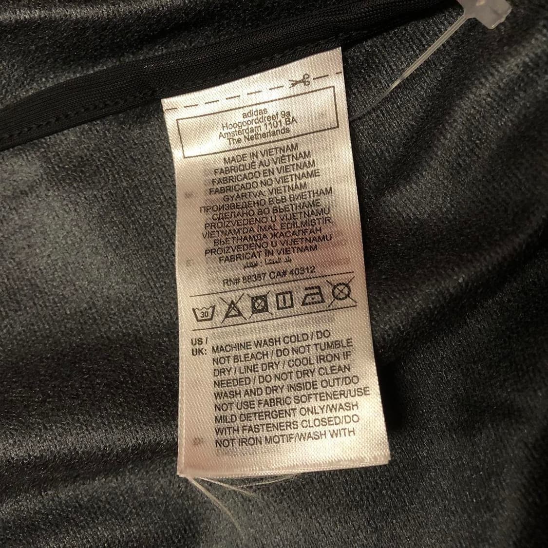 [M] 아디다스 x 베이프 올오버 프린트 트랙 탑 져지 블랙 상품이미지8