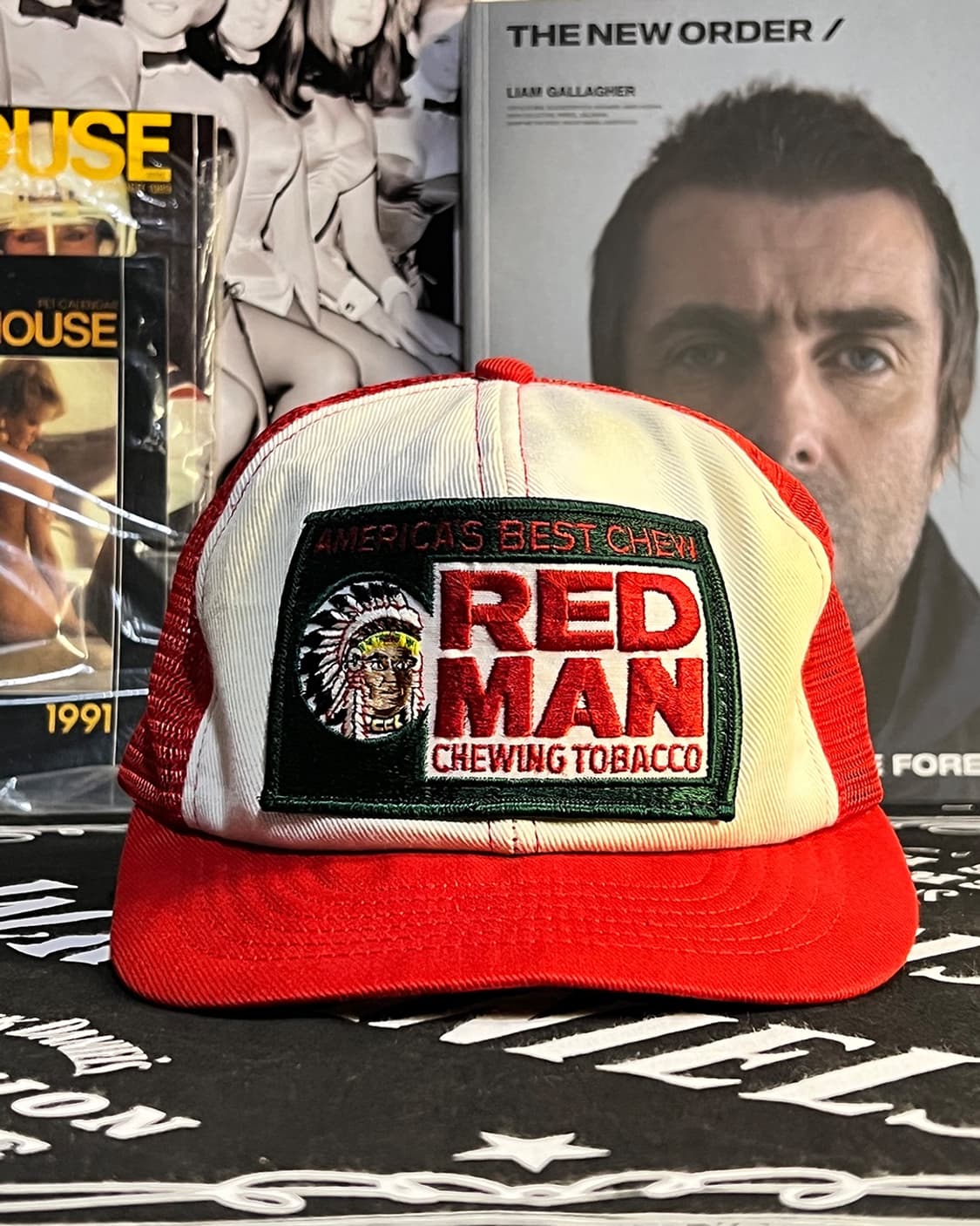 🧢90‘s Red Man Trucker Hat 상품이미지1