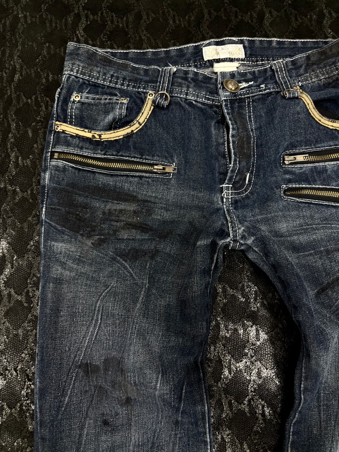 “Vintage” Y2K Dirty Washed Zipper Detail 상품이미지4