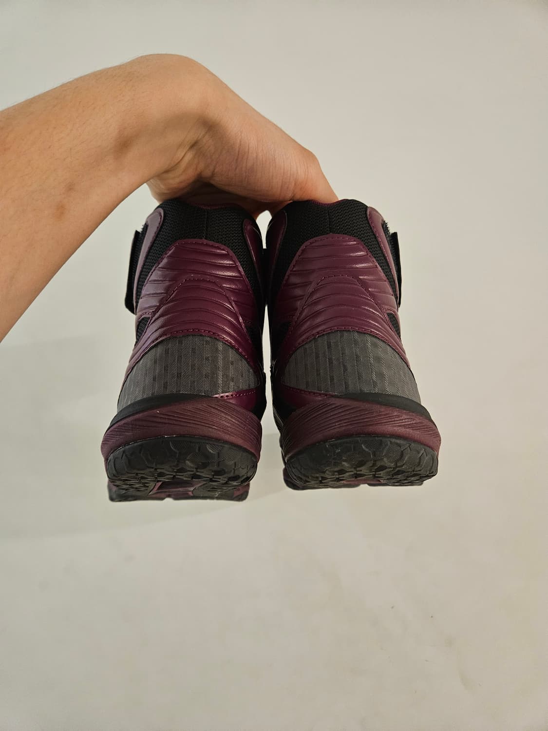 키코 코스타디노브 아식스 젤 넵샤 로젤 상품이미지4