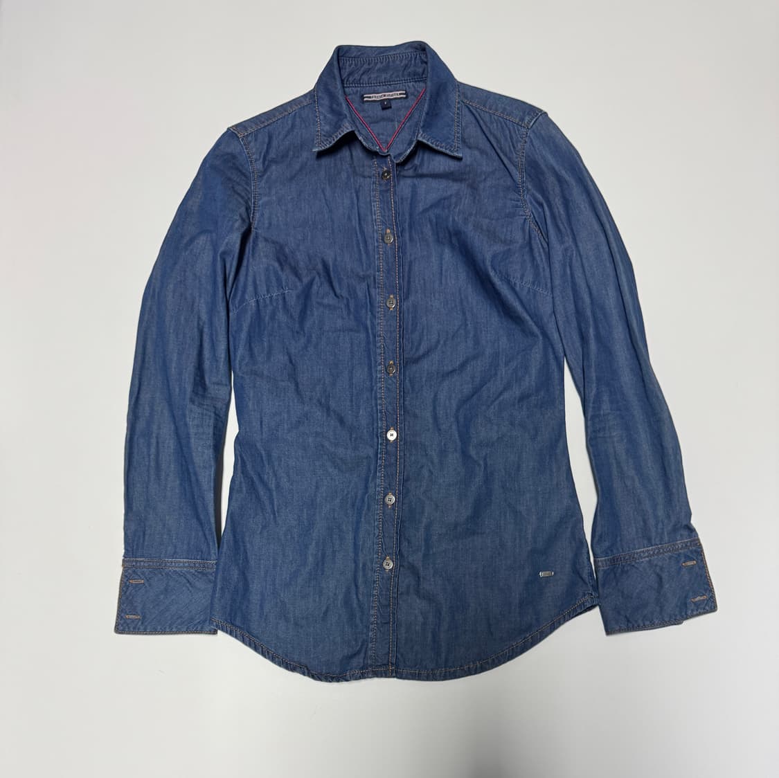 여성 타미힐피거 미니멀 데님 셔츠 2 상품이미지1