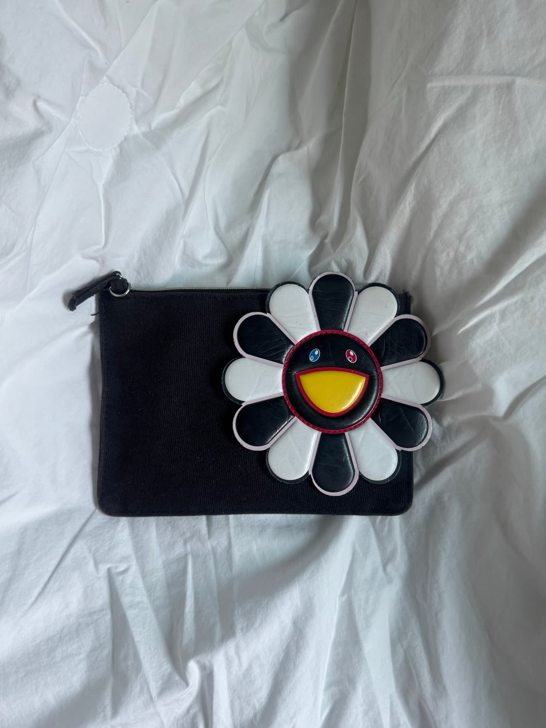 카이카이키키 슈에무라 파우치 상품이미지1