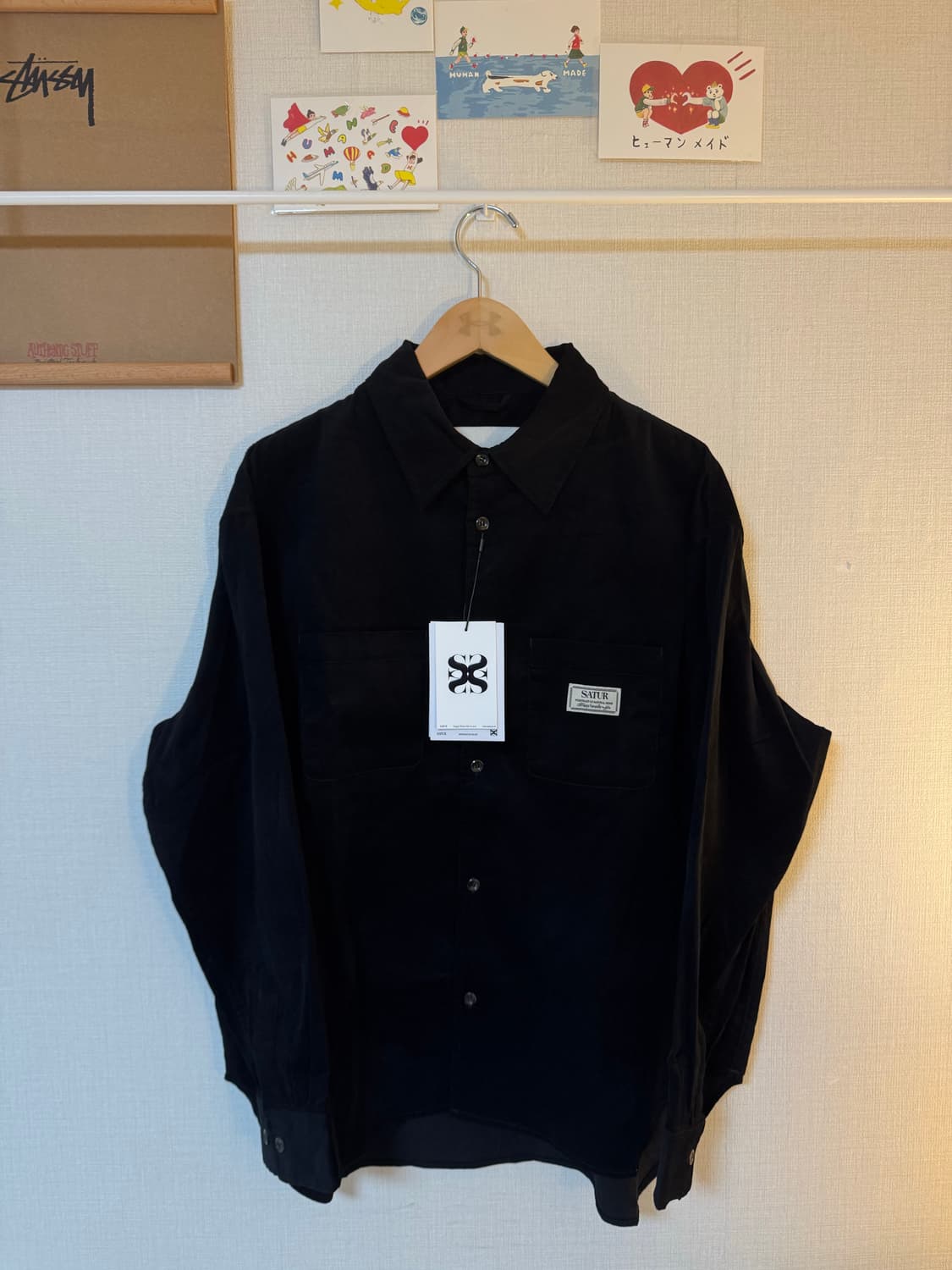 [새상품]세터 SATUR 투포켓 셔츠 블랙 상품이미지1