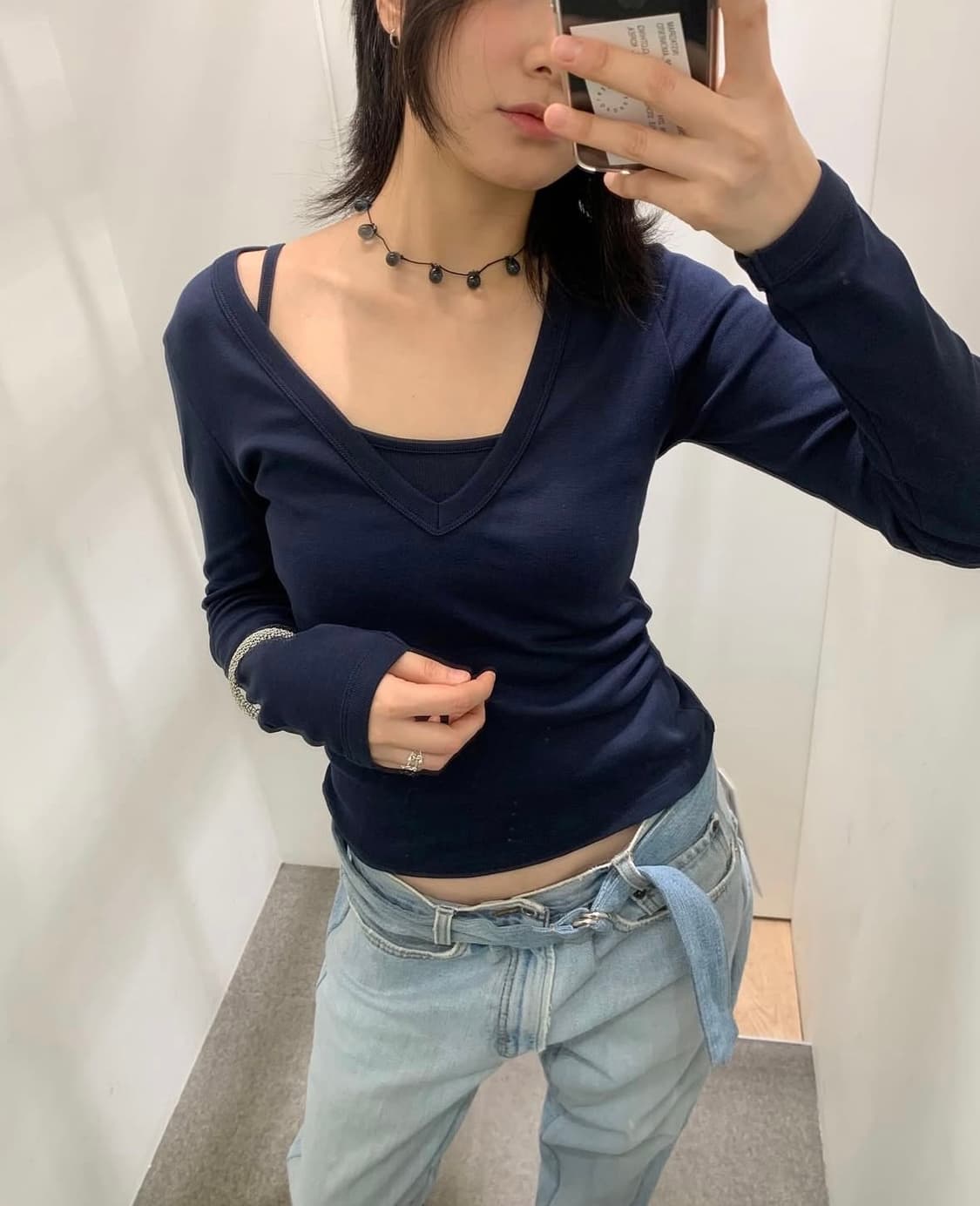 플로어플로어 25FW Dewi Longsleeve 네이비컬러 상품이미지2