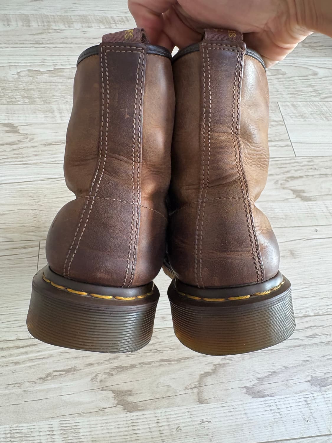 닥터마틴 1460 크레이지홀스 270 상품이미지5