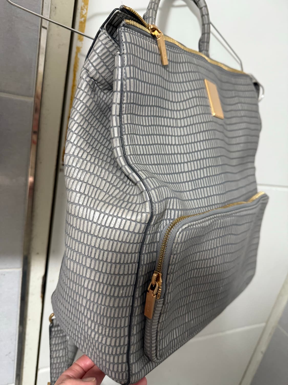 쿠론정품가죽백팩 상품이미지3