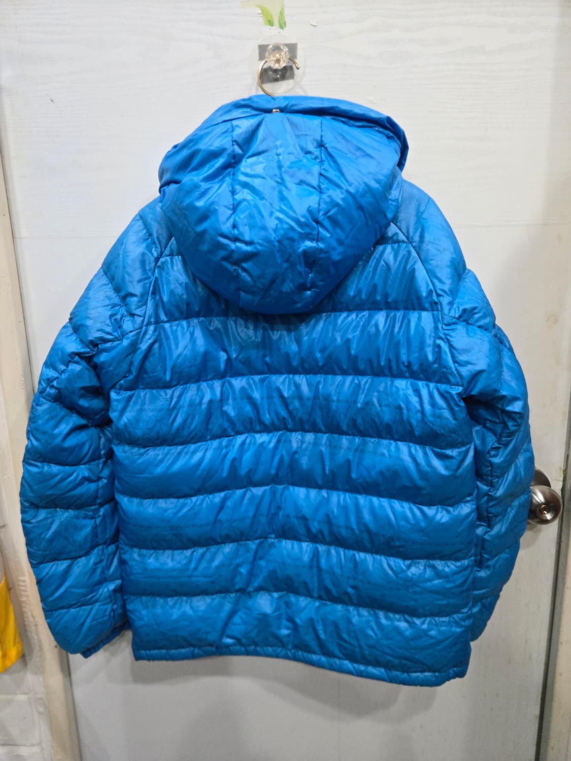 (90,S) adidas 아디다스 거위털 패딩! 패턴 들어간 패딩! 상품이미지4