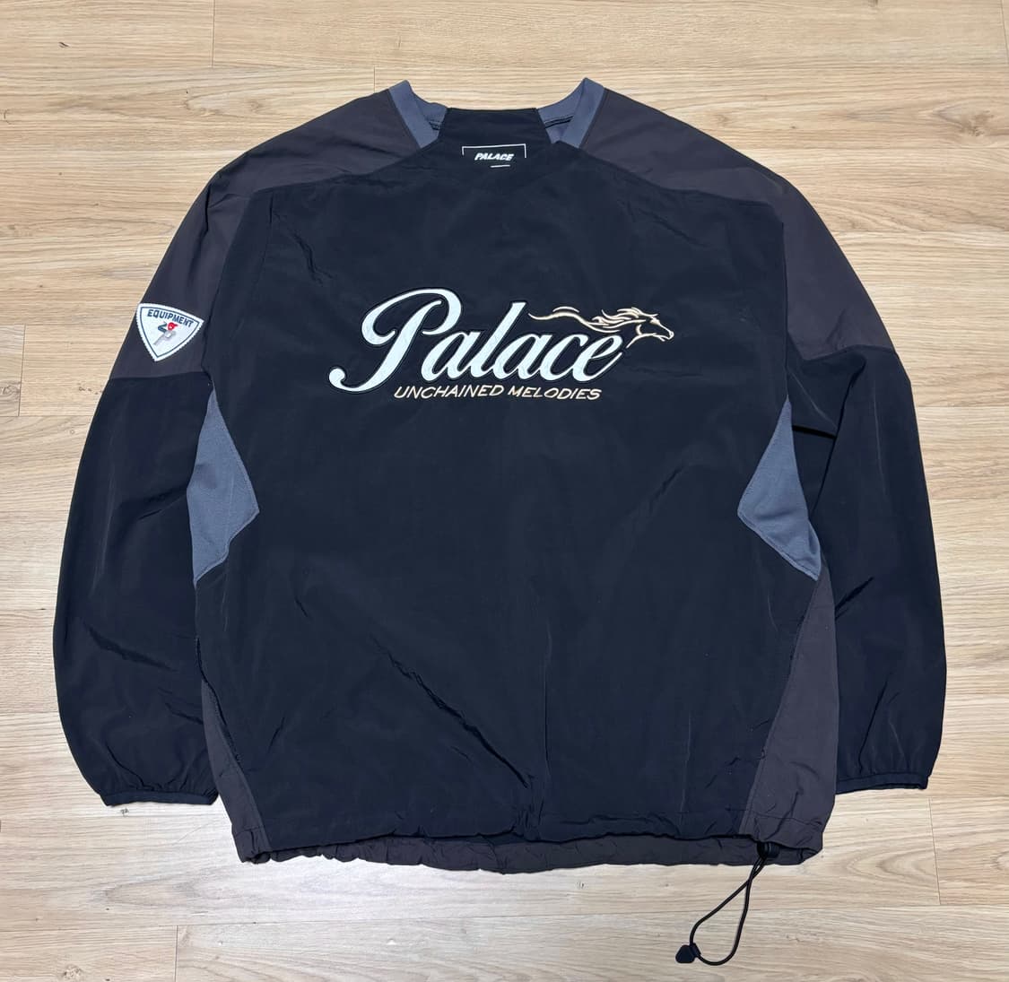 팔라스 20SS 홀스파워 크루넥 블랙 상품이미지1