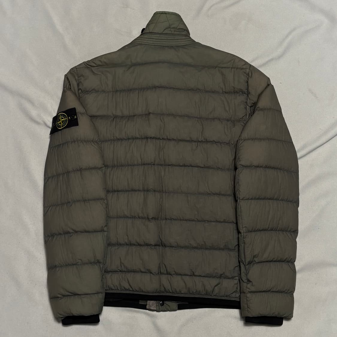 M 스톤아일랜드 나일론 경량 패딩 상품이미지3