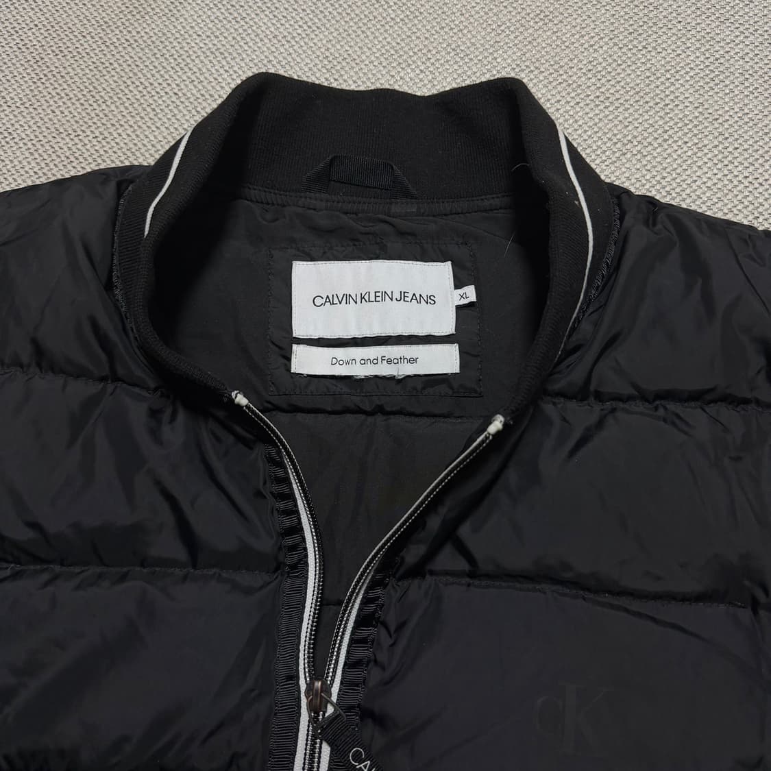 캘빈 클라인 진스 경량패딩 자켓 상품이미지2
