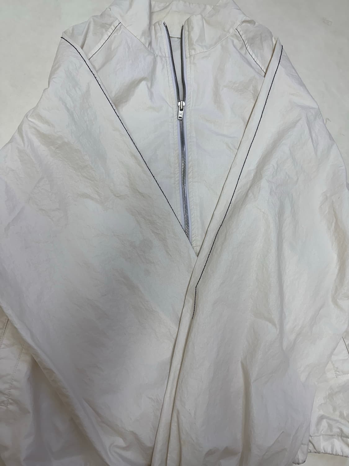 마뗑킴MATIN KIM LOGO COATING JUMPER 상품이미지6