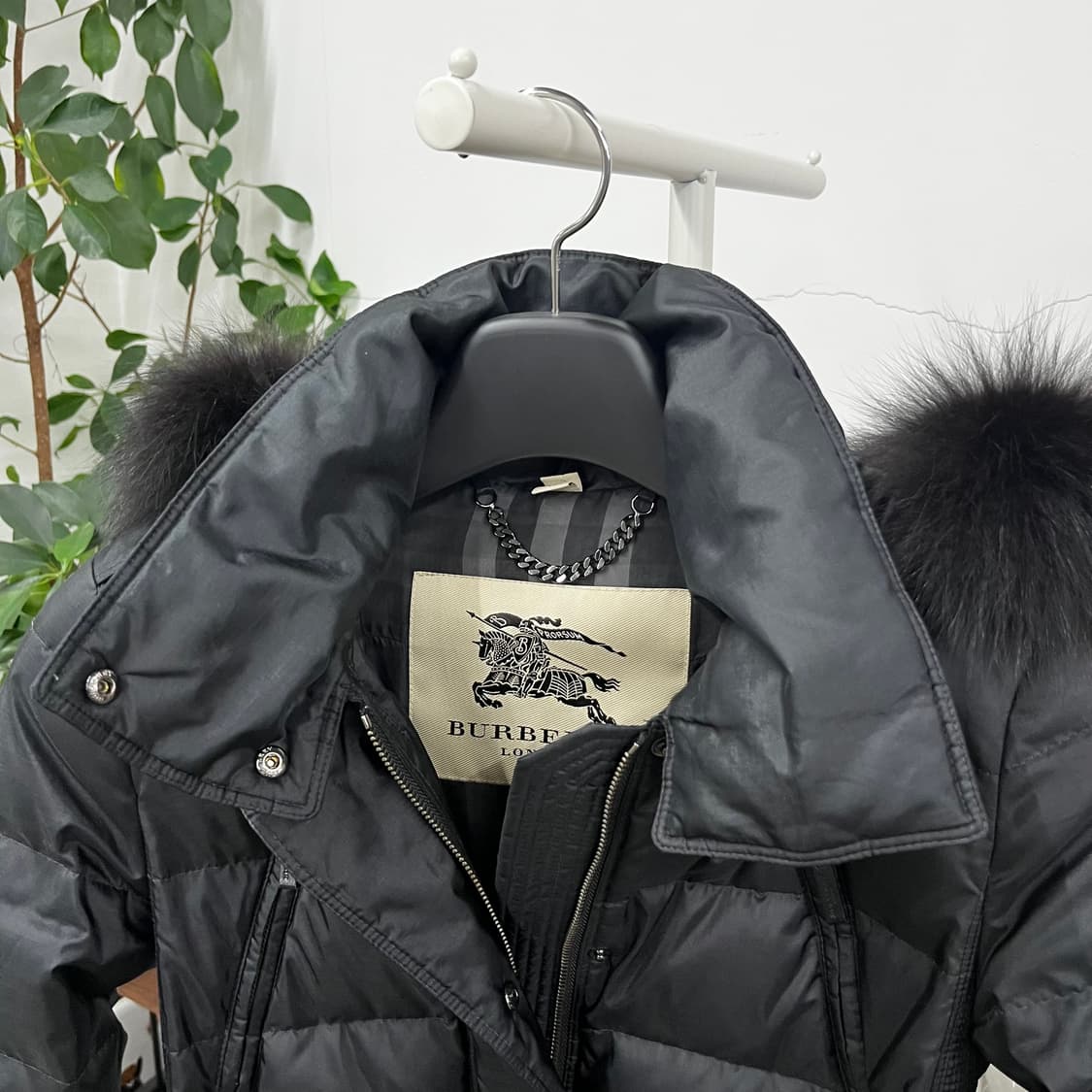 버버리 폭스퍼 아비데일 덕다운 패딩점퍼 XS 상품이미지2