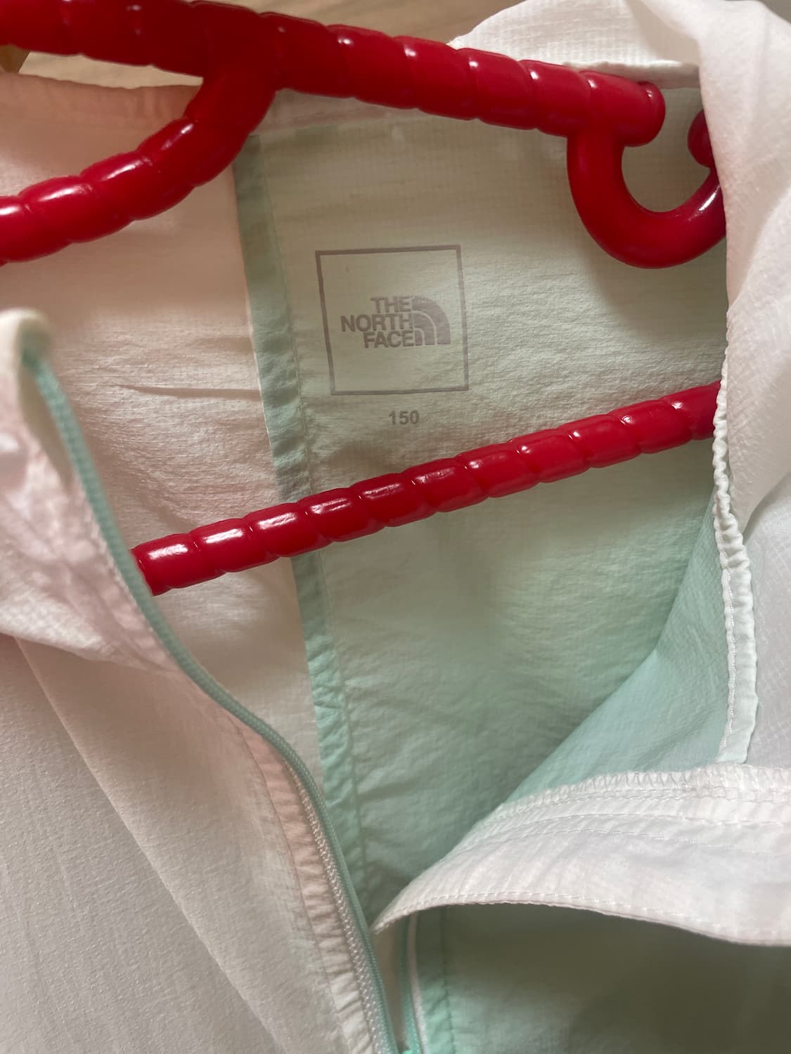 노스페이스 키즈 바람막이 150 상품이미지2