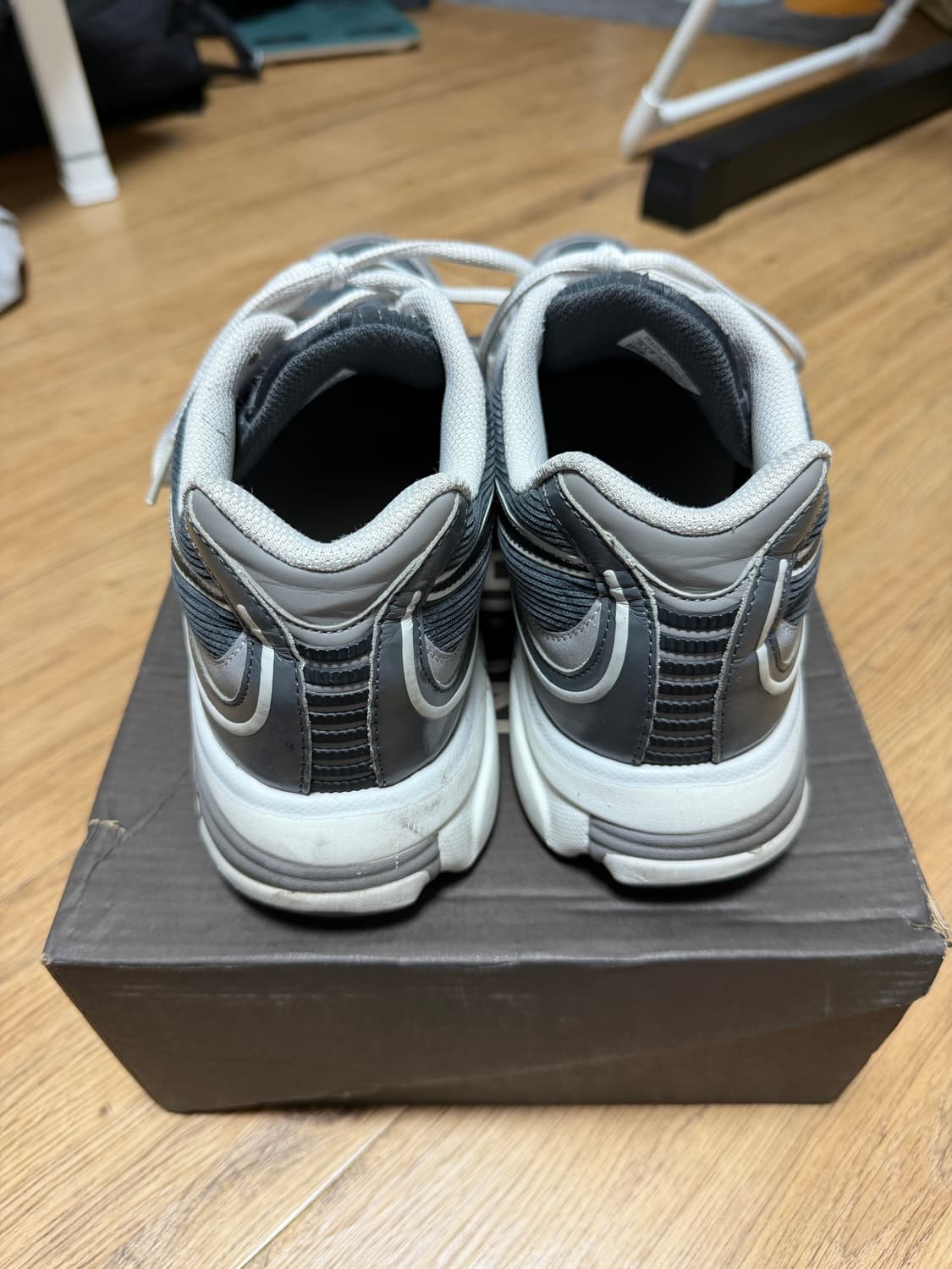 리복 크리틱 프리미어 로드 플러스 6 그레이 270 상품이미지4