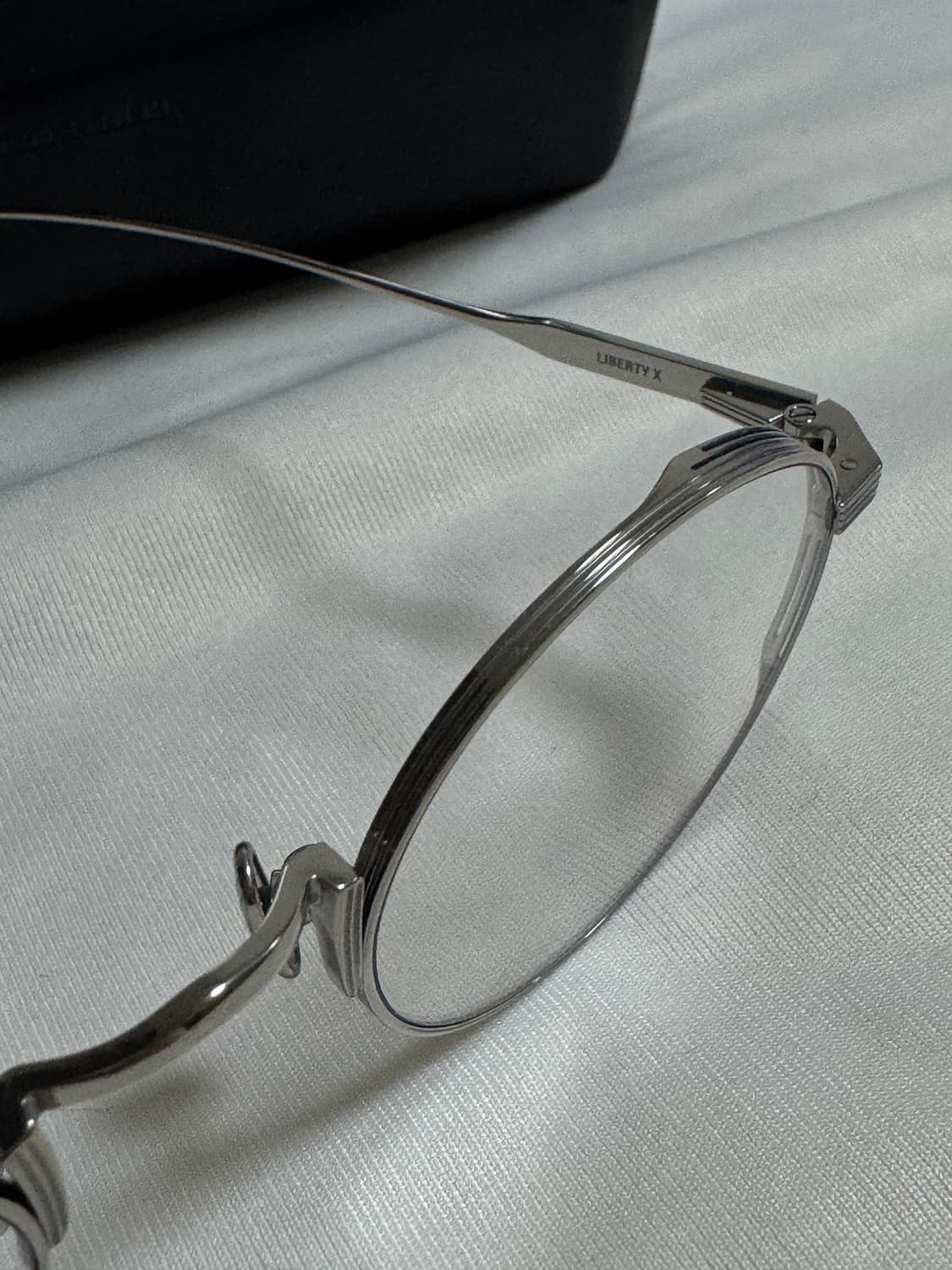 젠틀몬스터 리버티X 상품이미지2