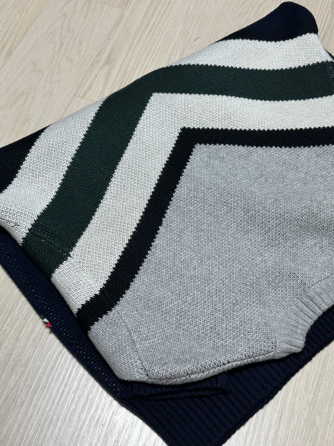 라코스테 LACOSTE 라운드넥 배색 코튼 니트 상품이미지6