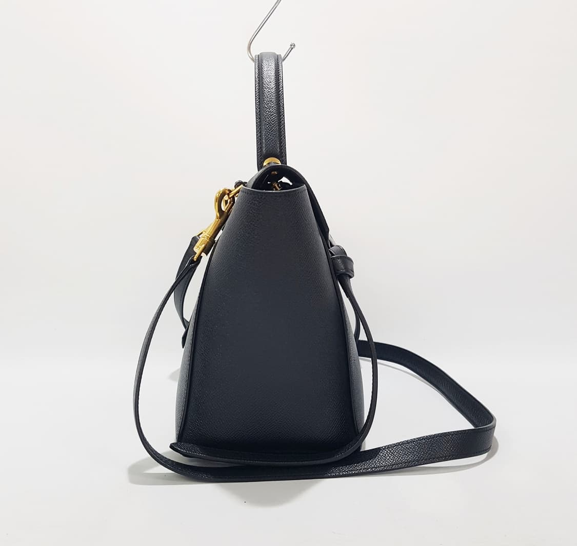 셀린느 마이크로 벨트백 블랙  상품이미지3