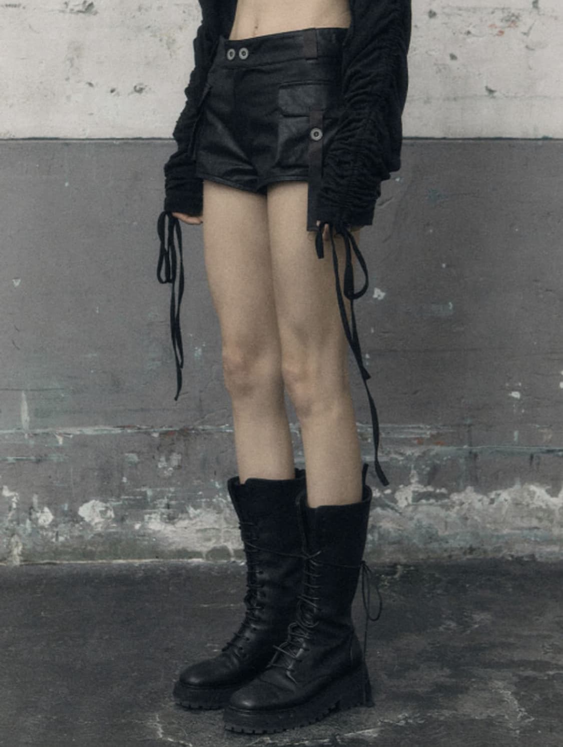 보헤미안서울 빈티지 레더 숏츠 상품이미지1
