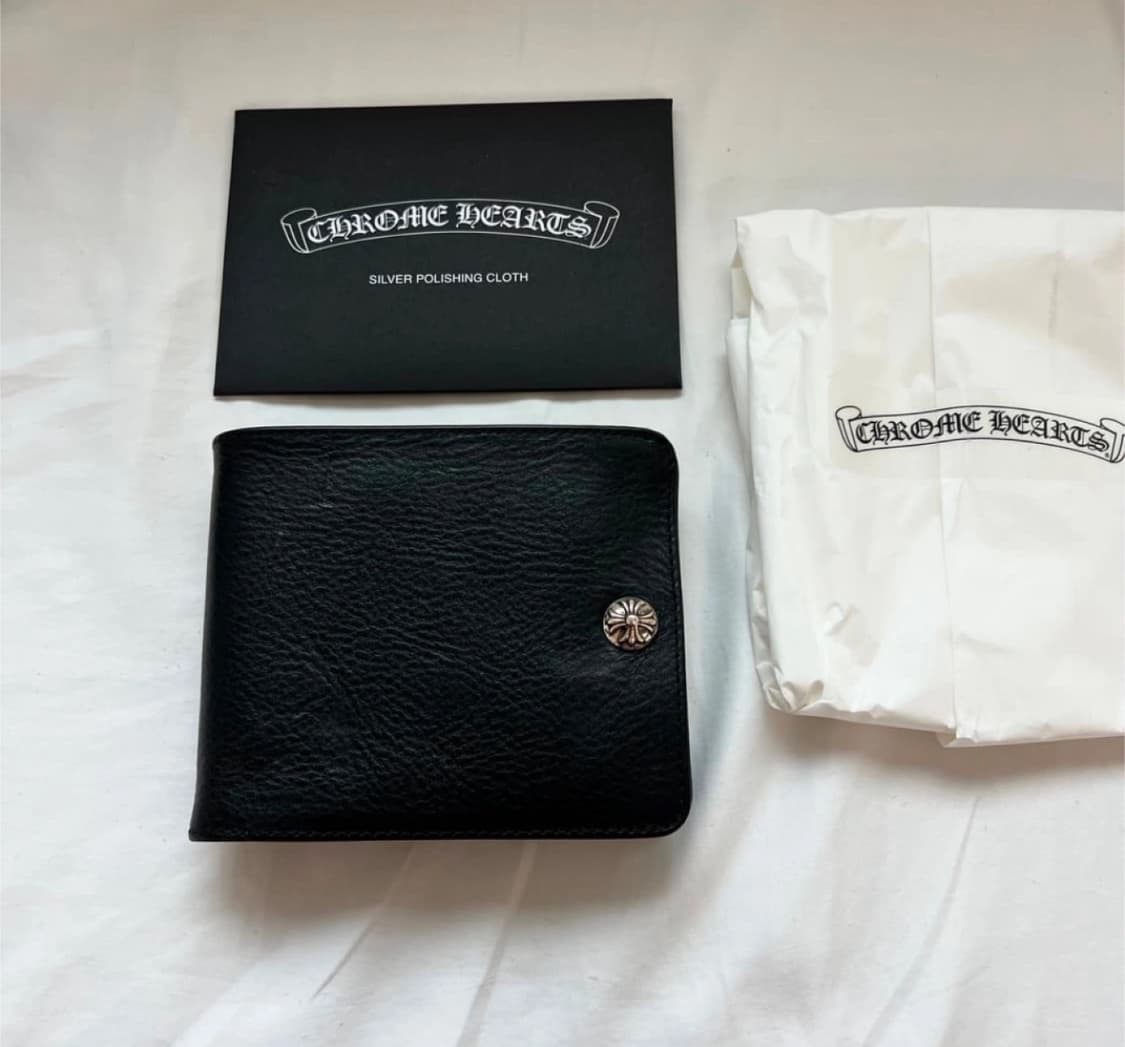 크롬하츠 원버튼 반지갑 상품이미지1