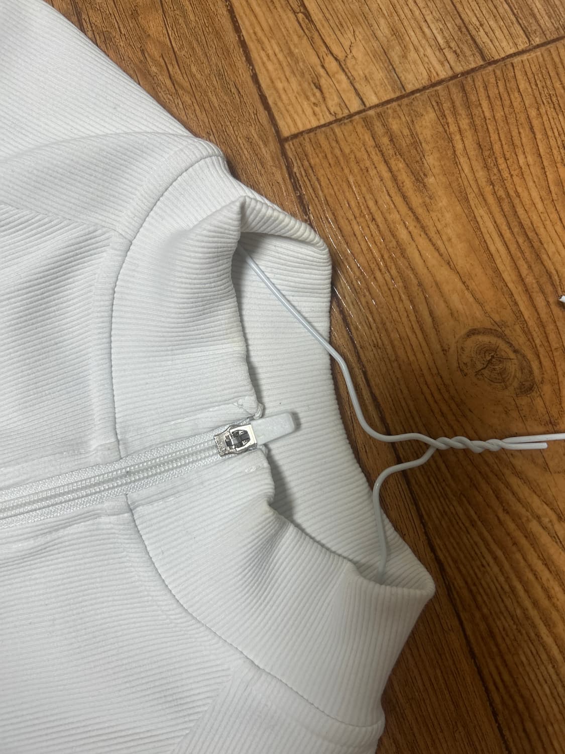 글로니 트랙집업 상품이미지2