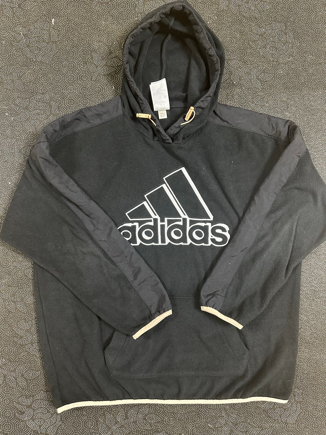 아디다스 빅로고 폴라 플리스 후드티 블랙 (L사이즈) 상품이미지1