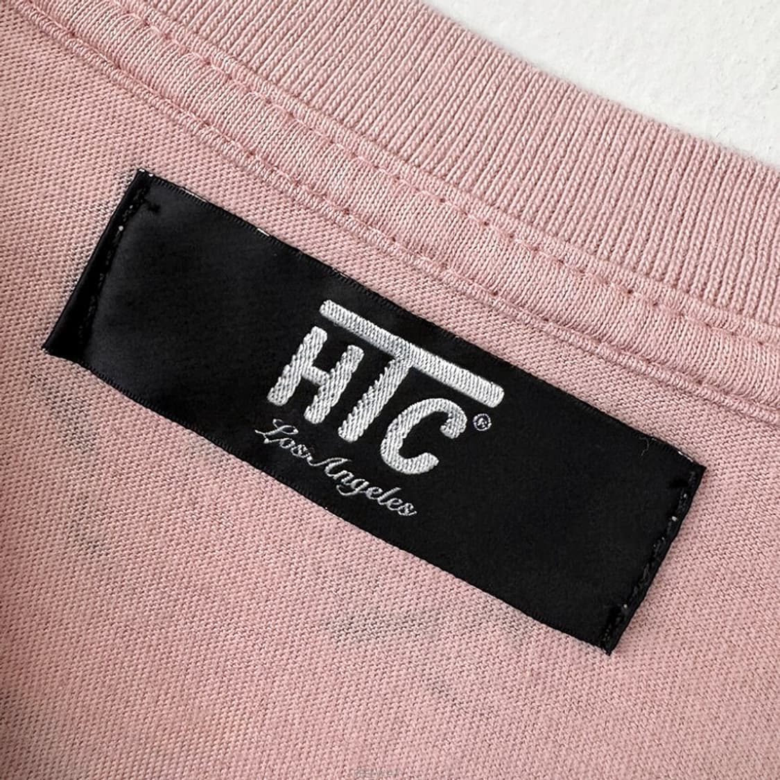 HTC 헐리우드 트레이딩 컴퍼니 프린팅 크롭 티 상품이미지2