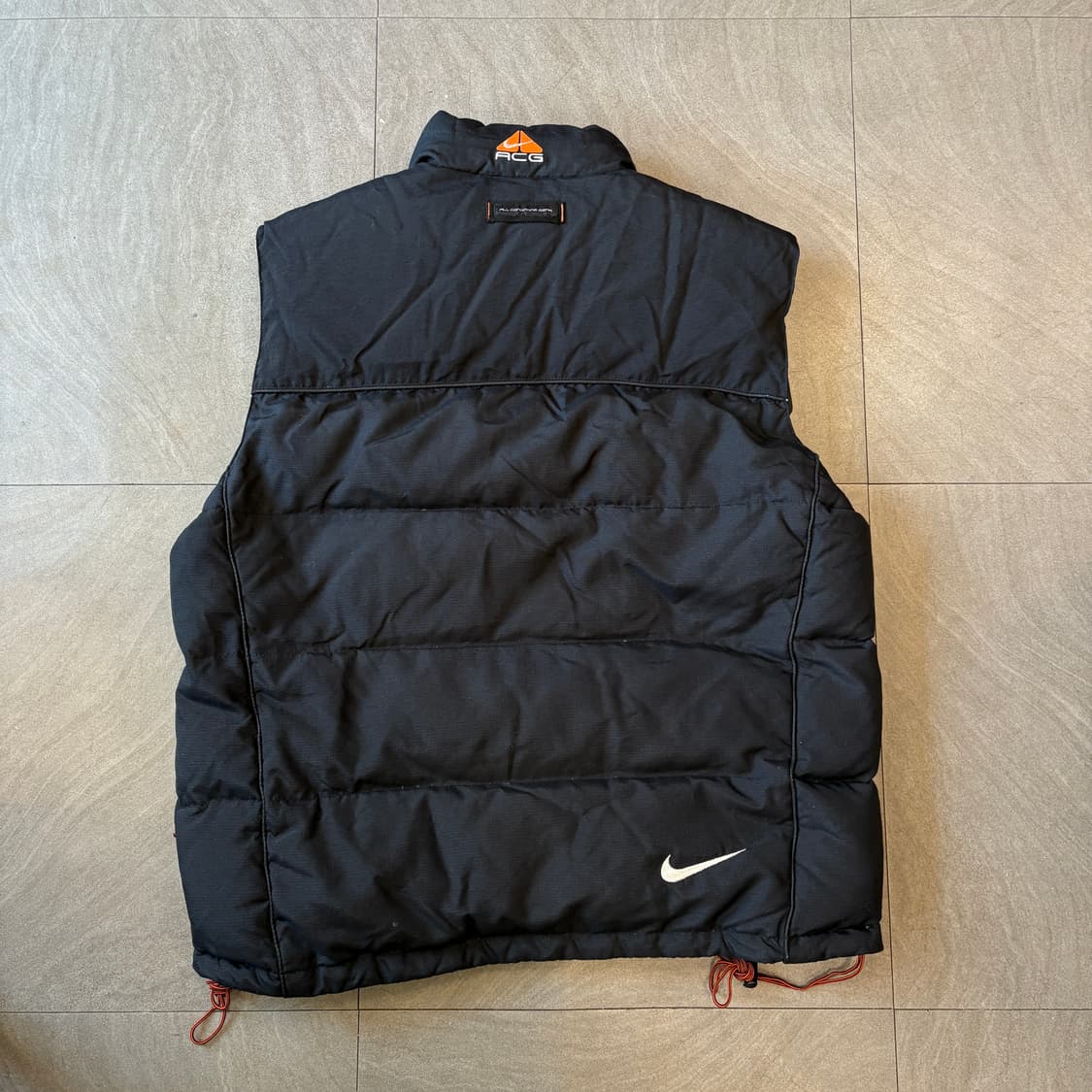 나이키 acg 블랙 다운 패딩 조끼 자켓 상품이미지9