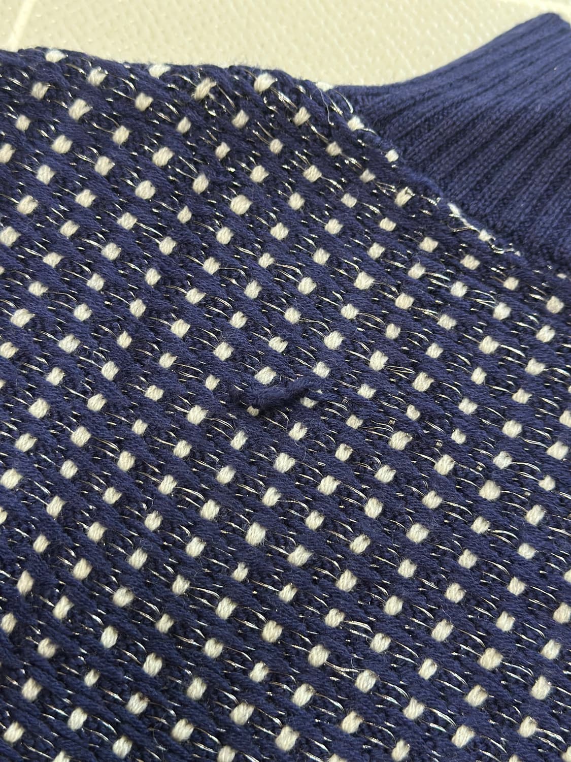 COS 패턴 니트 스웨터 네이비 S 상품이미지5