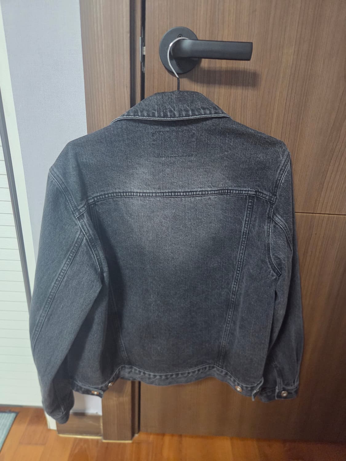 토니웩 흑청 데님 트러커 자켓 M사이즈 상품이미지2