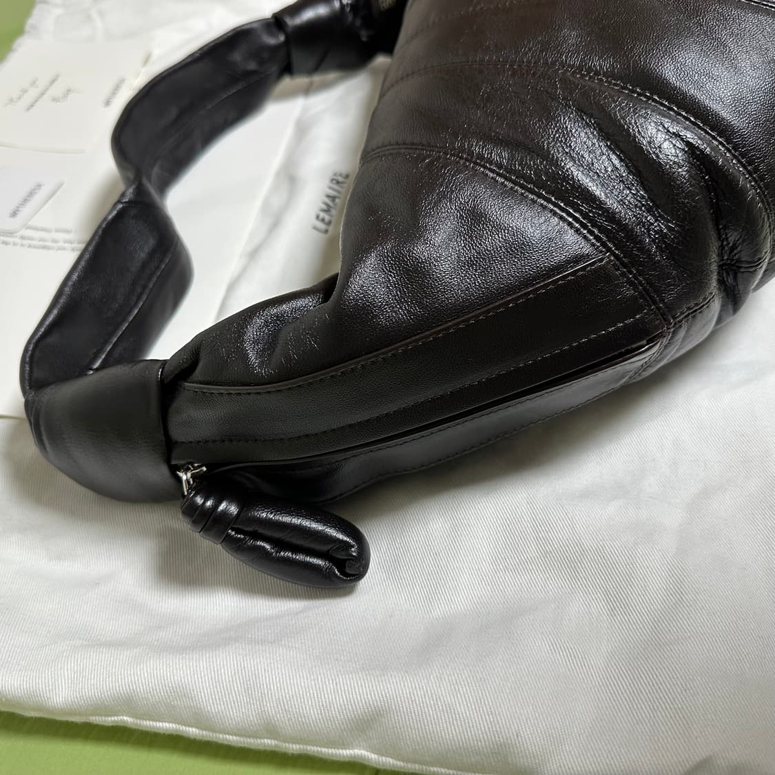 르메르 포춘백 라지 다크초코 상품이미지5