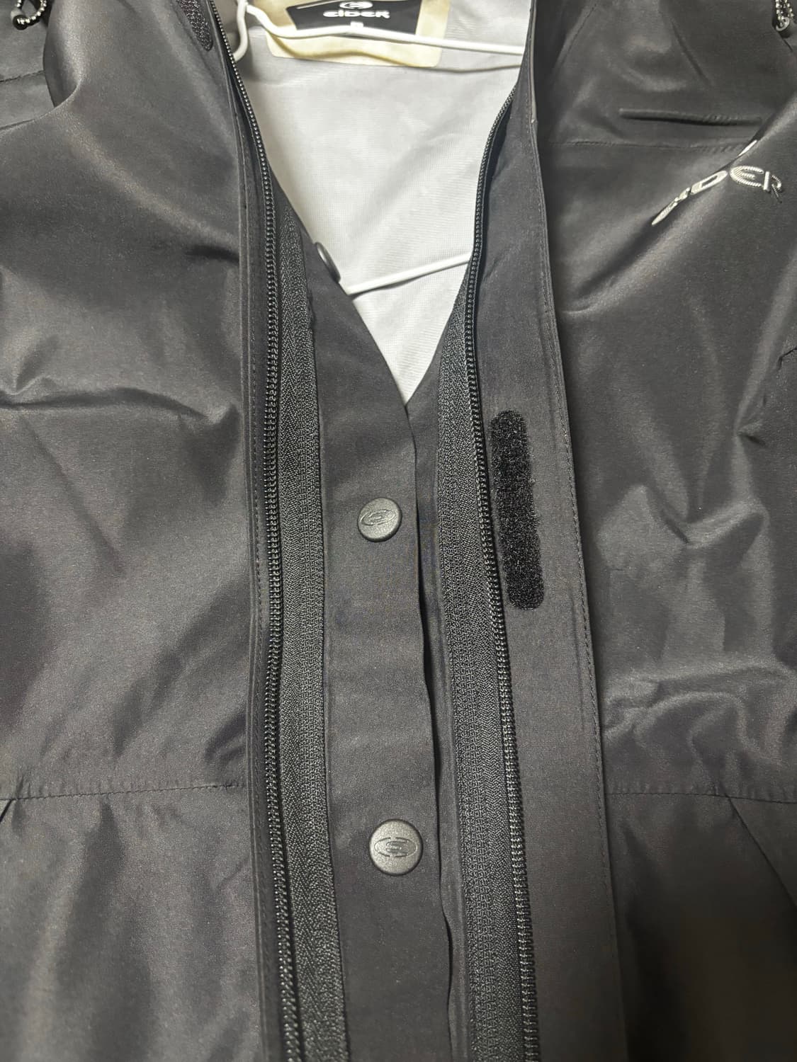 아이더 CASTO 여성 3IN1 바람막이 초방수자켓 상품이미지5