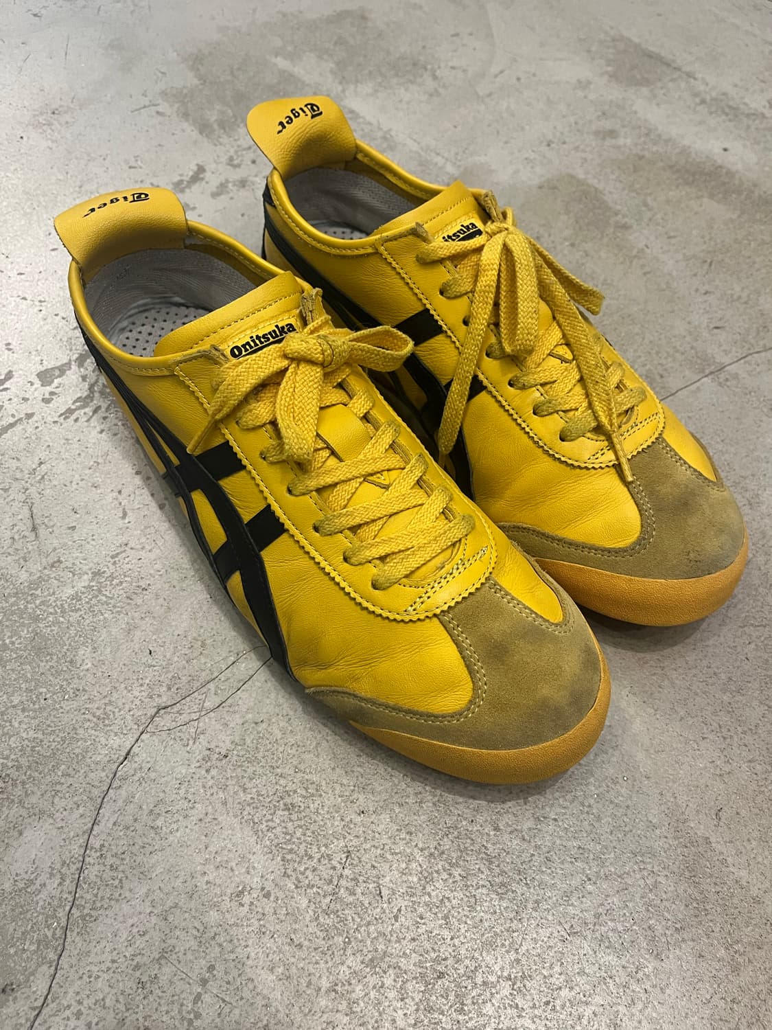 오니츠카타이거 상품이미지2